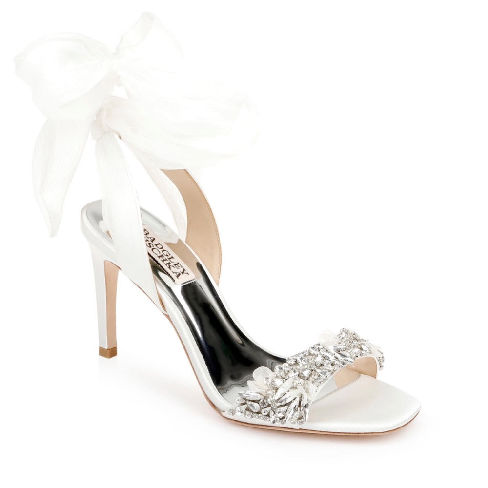 BADGLEY MISCHKA Bobbie Statement Bow Strap Stiletto